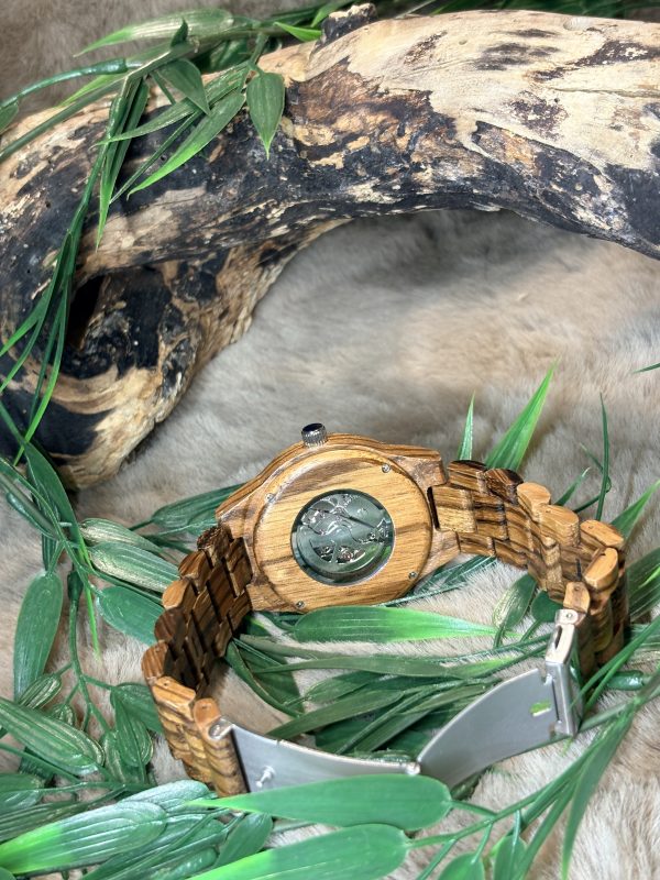 Montre en bois – modèle Cèdre