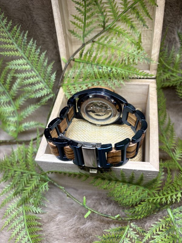 Montre en bois – modèle Bariga