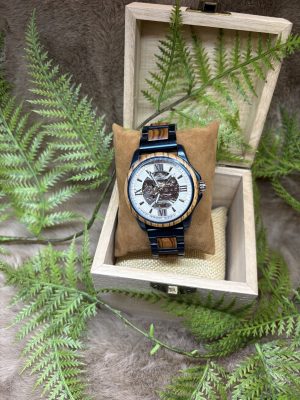 Montre en bois – modèle Bariga
